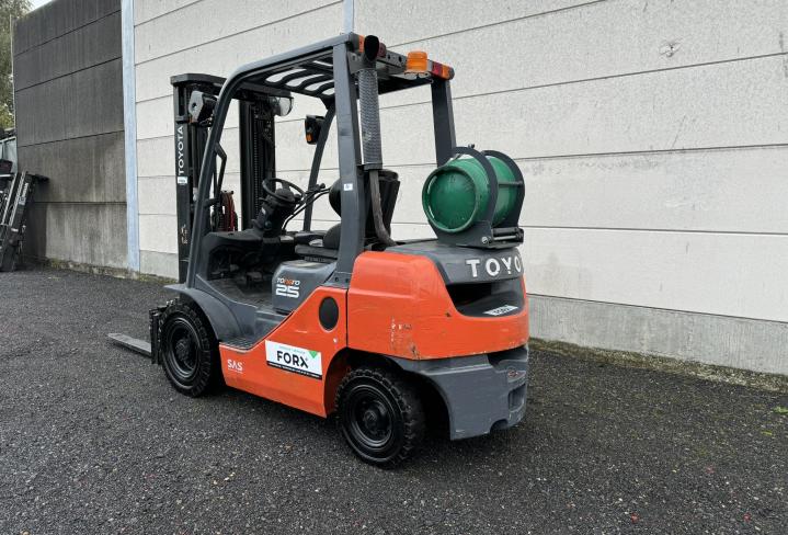 TRANSPORT HEFTRUCK TOYOTA 8FGF25 TRIPLEX 4.7M 2.5 TON HEFTRUCK TE KOOP TOYOTA TE KOOP VERKOOP HEFTRUCKS VERKOOP TOYOTA TRANSPORT HEFTRUCKS CHARIOT A VENDRE FORKLIFT FOR SALE TOYOTA @FORX TOYOTA LPG 4700 MM 2500 KG HEFTRUCK TE KOOP TE HUUR SERVICE HEFTRUCK FORX THE BEST FORKLIFTDEALER @FORX THE BEST HEFTRUCKS IN VLAANDEREN BRUSSEL ZEEBRUGGE BRUGGE ZEDELGEM TORHOUT ROESELARE MEULEBEKE WAREGEM                                                                     devako 4rent cebeko vanbruwaene