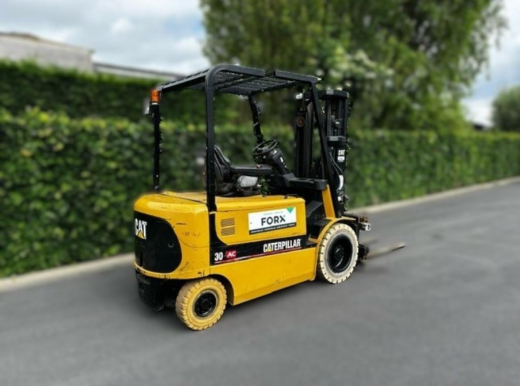 TRANSPORT HEFTRUCKS CATERPILLAR HEFTRUCK CATERPILLAR KRAAN ELEKTRISCHE HEFTRUCK 3 TON 3000 KG HEFVERMOGEN SIDE SHIFT TRIPLEX HEFTRUCK TE KOOP CHARIOT A VENDRE FORKLIFT FOR SALE FORX TE BEST HEFTRUCKDEALER MITSUBISHI CATERPILLAR NISSAN TOYOTA FORX FORX FORX 3 TON ELEKTRISCH CAT EP30K EP30N EP30K-PAK FB30N HEFTRUCK BRUGGE HEFTRUCK ZEEBRUGGE HEFTRUCKS ZEDELGEM HEFTRUCKS TORHOUT HEFTRUCKS ROESELARE HEFTRUCKS MEULEBEKE HEFTRUCKS WAREGEM