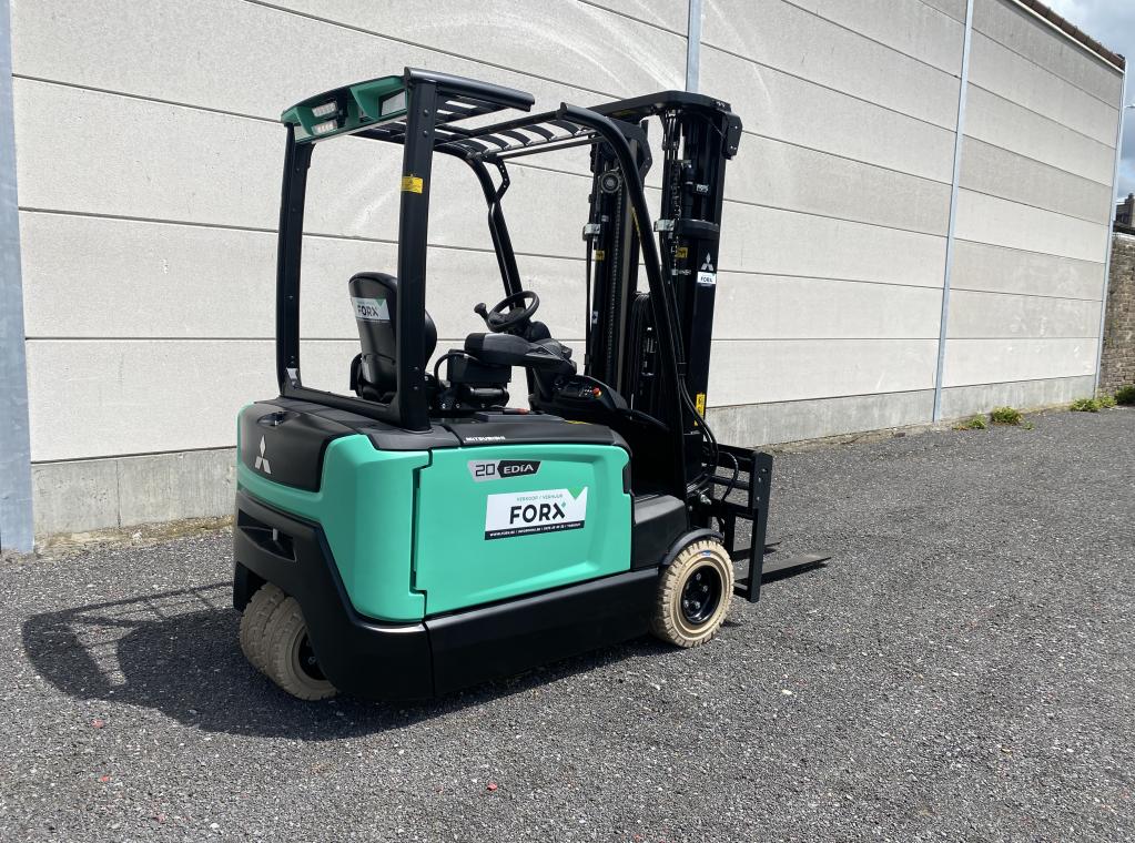 TRANSPORT HEFTRUCK VERHUUR HEFTRUCK VERKOOP HEFTRUCK @FORX CHARIOT A VENDRE FORKLIFT LOW CABINE MITSUBISH CATERPILLAR TOYOTA FB20 2 TON 4.3M 4300 mm LOW