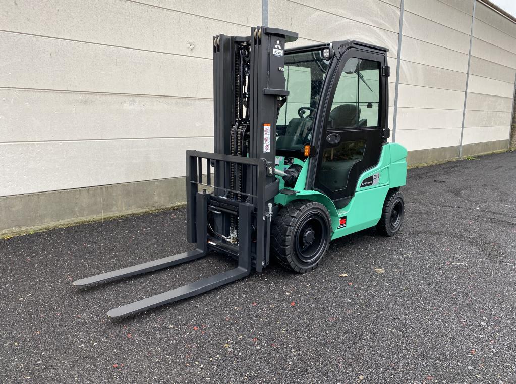 NEW DIESEL STAGE V DIESEL HEFTRUCK 3 TON 3000 KG DIESEL NIEUW HEFTRUCK TE KOOP FORKLIFT FOR SALE CHARIOT A VENDRE TRANSPORT HEFTRUCK @FORX DEKONINCK PIET NIEUWE DIESEL HEFTRUCK 3 TON TRIPLEX FORX VERHUUR VERKOOP SERVICE TRANSPORT FORX FORX HEFTRUCKS FORX                                                  forx forx 4rent forx cebeko forx devako forx forx