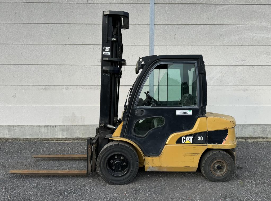 TRANSPORT HEFTRUCK CATERPILLAR CAT DP30N MITSU TOYOTA DP30N FD30N TRIPLEX 6.5M 6500 mm TRIPLEX 3 TON SIDE SHIFT FORX VERKOOP HEFTRUCKS CHARIOT A VENDRE FORKLIFT FOR SALE FORX VERHUUR HEFTRUCK FORX VERKOOP HEFTRUCK FORX TRANSPORT HEFTRUCK FORX BEST FORKLIFTDEALER BELGIUM  ZEEBRUGGE BRUGGE ZEDELGEM TORHOUT ROESELARE MEULEBEKE WAREGEM  FORX FORX                                            devako cebeko 4rent