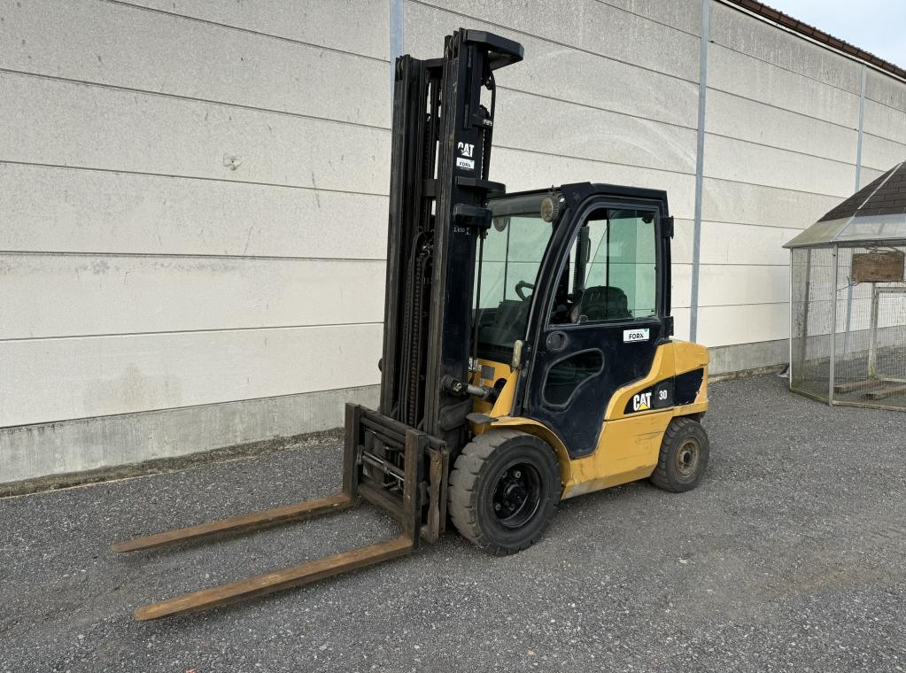 TRANSPORT HEFTRUCK CATERPILLAR CAT DP30N MITSU TOYOTA DP30N FD30N TRIPLEX 6.5M 6500 mm TRIPLEX 3 TON SIDE SHIFT FORX VERKOOP HEFTRUCKS CHARIOT A VENDRE FORKLIFT FOR SALE FORX VERHUUR HEFTRUCK FORX VERKOOP HEFTRUCK FORX TRANSPORT HEFTRUCK FORX BEST FORKLIFTDEALER BELGIUM  ZEEBRUGGE BRUGGE ZEDELGEM TORHOUT ROESELARE MEULEBEKE WAREGEM  FORX FORX                                            devako cebeko 4rent